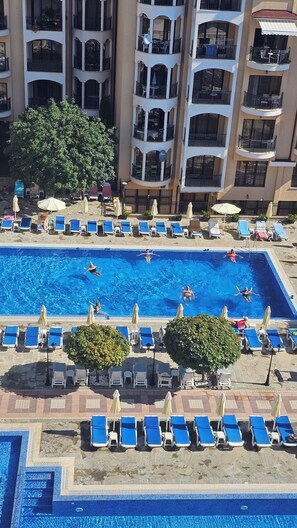 Piscina all'aperto