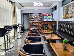 Snack bar
