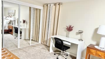 1 bedroom, iron/ironing board, Internet