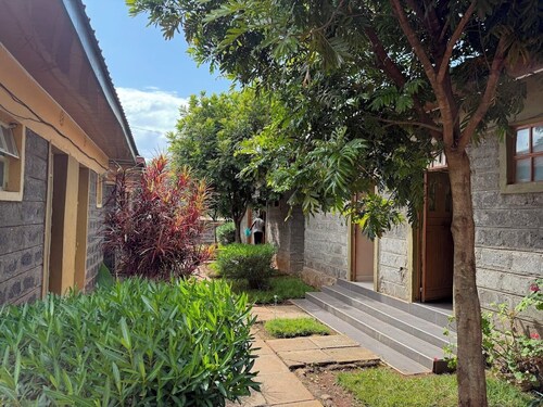 Savannah Lodge Nguluni