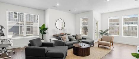 Smart-TV, Computerbildschirme