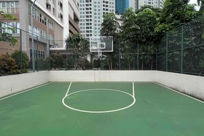 สนามกีฬา
