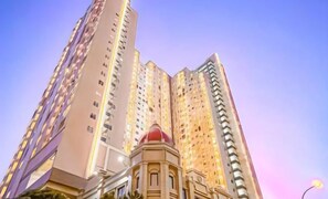 Exterior - Maison de Prestige Park Residence (West Jakarta)