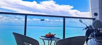 One Room One Car Seaview Holiday Apartment