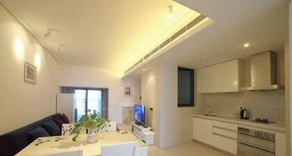 One Room One Car Seaview Holiday Apartment