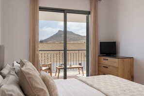 2 slaapkamers, een strijkplank/strijkijzer, wifi, beddengoed