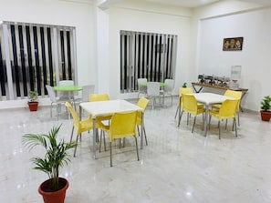 Daily self-serve breakfast (INR 100 per person)
