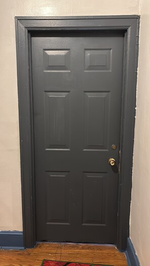 Interior - 2 bedroom, Pet friendly near Einstein Hospital (Philadelphia)