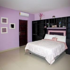 3 bedrooms, Internet, bed sheets