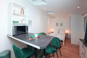 Cribs/infant beds - Montparnasse 2 - Studio (Paris)