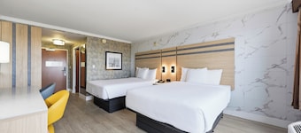 Near NYC • Serene Double Suite • Sleeps 4 • Prime Location