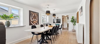 Cosy and modern house in peaceful setting