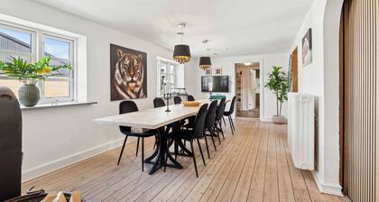 Cosy and modern house in peaceful setting