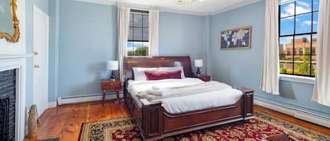 Departamento, vista a la ciudad | Espacio para trabajar con laptop, wifi gratis y ropa de cama