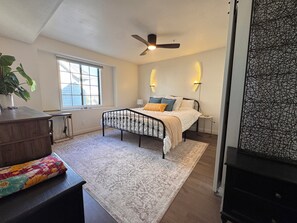 1 bedroom, iron/ironing board, WiFi