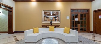 Near NYC Recharging Double Suite • Sleeps 4 • Pet Friendly