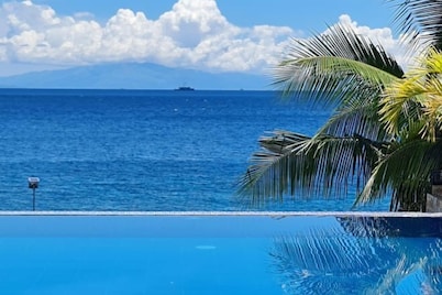 Villa Marcela Beachfront Home