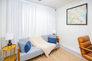 Smart TV, fireplace, ping pong, offices