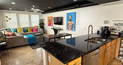 The BAX I Spacious I Walkable I Patios