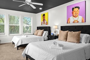 3 室のベッドルーム、アイロン / アイロン台、WiFi (無料)、ベッドシーツ