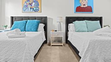 3 bedrooms, iron/ironing board, WiFi, bed sheets