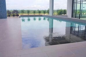 Unclassified image, 2 of 3, button - RiverView 8Pax 3Br in KBtown PS4, Netflix A-1-2 (Kota Bharu)