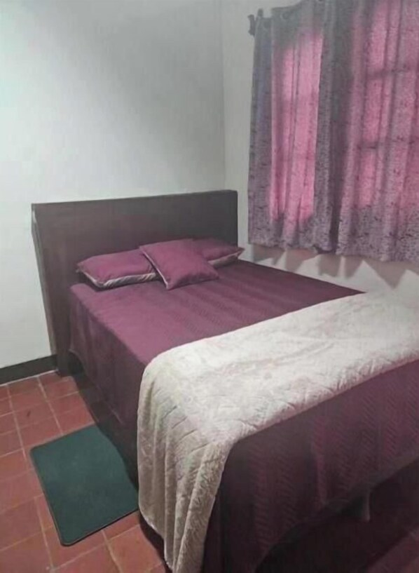 2 makuuhuonetta, vuodevaatteet