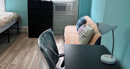 Soothing apartment with AC in delightful Philadelphia