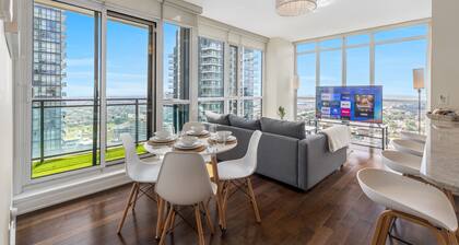 Luxury 2.5 Bedroom 2 Bathroom 1 Parking Spot Near SQ1 Condo Breathtaking Views!
