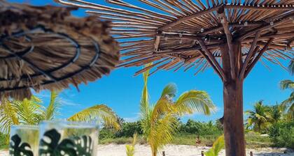 Beachfront Luxury Villa2 by LAMAU