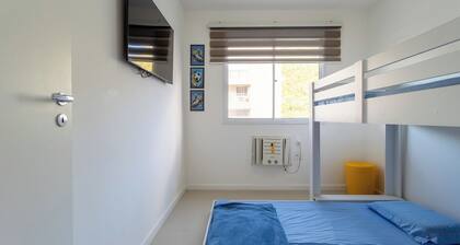 Apto c Piscina e Quadras no Recreio