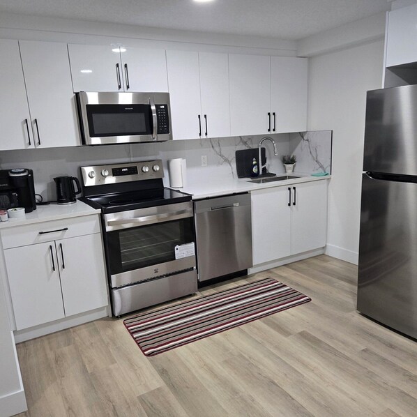 Microwave, oven, stovetop, dishwasher