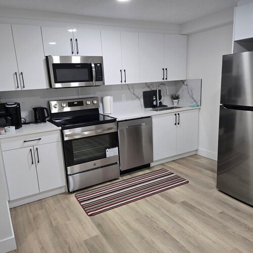 Welcoming and Spacious 1-bedroom unit in Edmonton