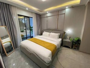 1 bedroom, iron/ironing board, Internet, bed sheets