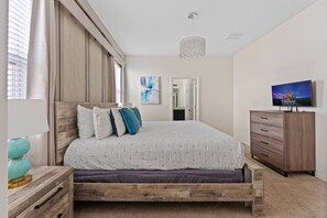 6 quartos, escrivaninha, Wi-Fi, roupa de cama