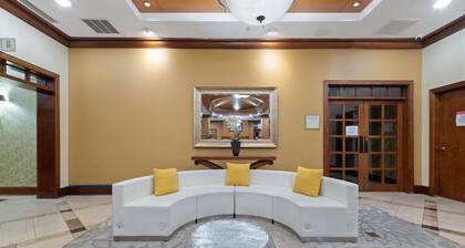 Near NYC - Cozy King Suite • Prime Location • Premium Comfort