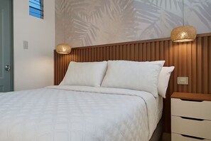 1 slaapkamer, een strijkplank/strijkijzer, wifi, beddengoed