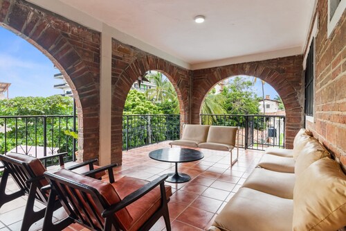 Casa Los Arcos - Bucerías Villa w/ Private  Pool