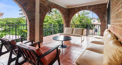 Casa Los Arcos - Bucerías Villa w/ Private Pool