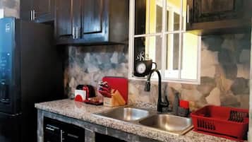 Micro-ondas, fogão, cooktop, lava-louças
