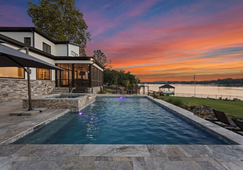 Sunset Retreat at the Lake | Sleeps 24 | Pool