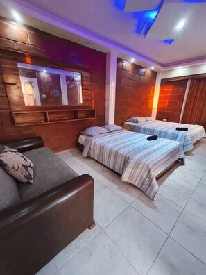 1 bedroom, WiFi - "Pacific" in Bungalows Beach (General Villamil)