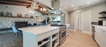 Spacious 4-bedroom house in wine country. USA today voted as #1 wine region.