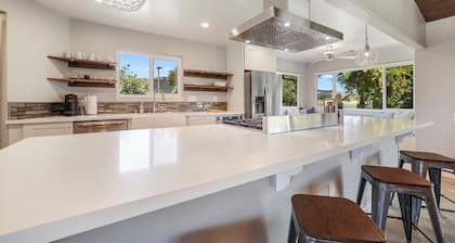 Spacious 4-bedroom house in wine country. USA today voted as #1 wine region.