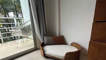 House, Balcony, Courtyard View | Soundproofing, free WiFi, wheelchair access