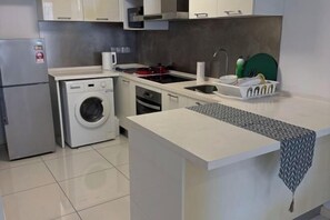 Room - Cozy Downtown 2BR at M Suites@7, Embassy Row (Kuala Lumpur)