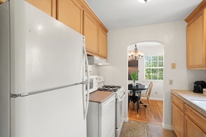 Microwave, oven, stovetop