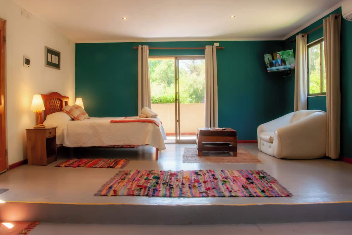 Comfort Suite, Balcony, Courtyard View | Free WiFi