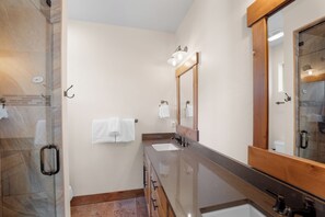 Condo (2 Bedrooms) | Property amenity - Wm102cf-2 (Frisco)