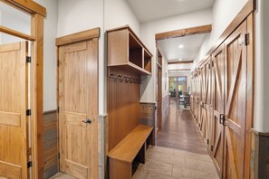 公寓 (2 Bedrooms) | 住宿設施服務